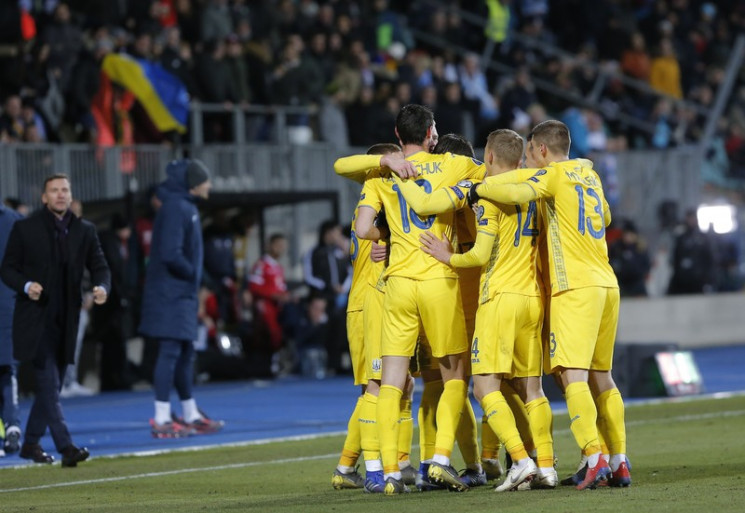 Какие перспективы у сборной Украины посл…