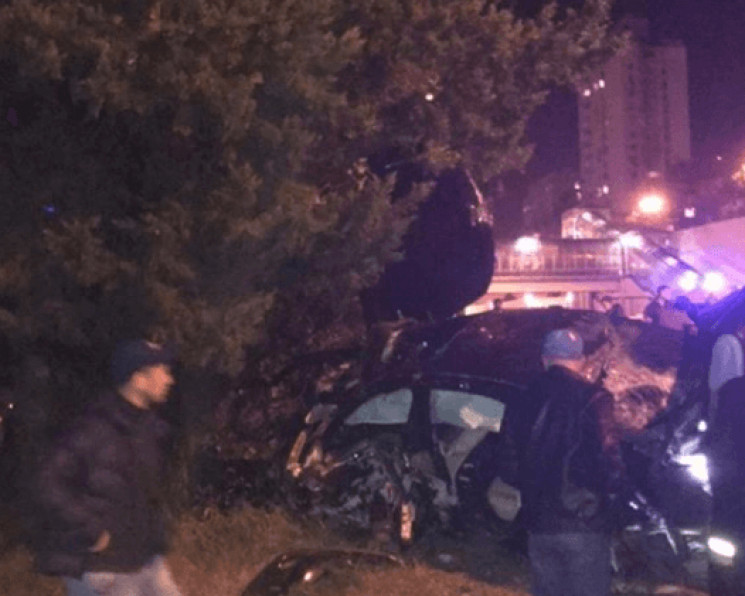 У Сочі в ДТП загинув 16-річний водій Mer…