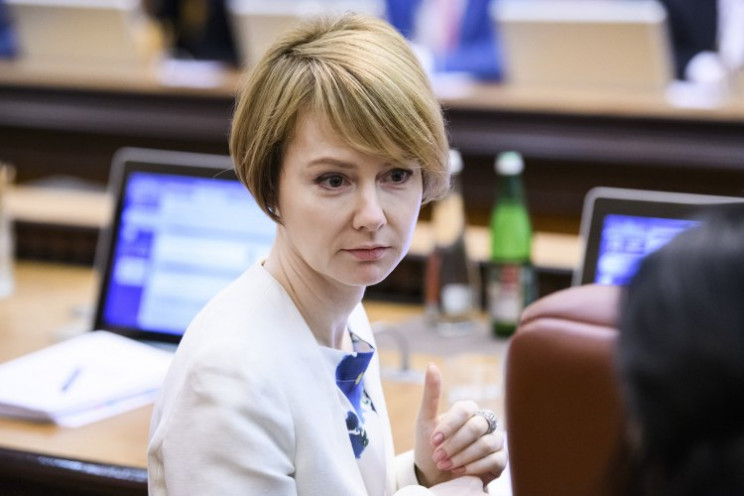 Відставка Зеркаль: Чому Зеленський опини…
