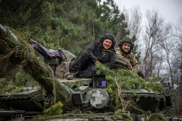 Танкісти з Дніпропетровщини на Львівщині…