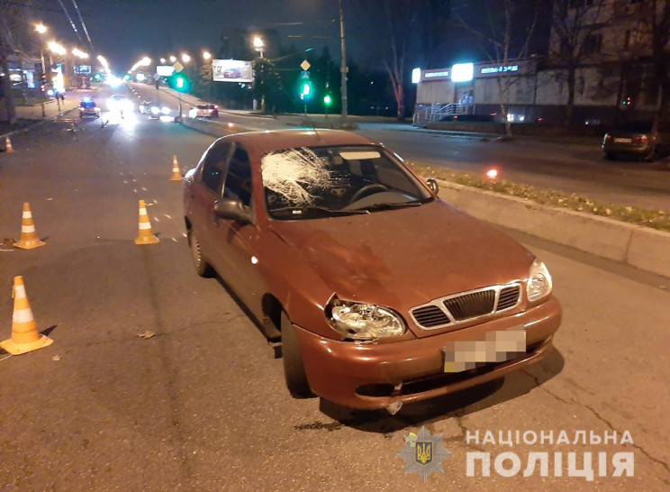 В Запорожье водитель "Daewoo" насмерть с…