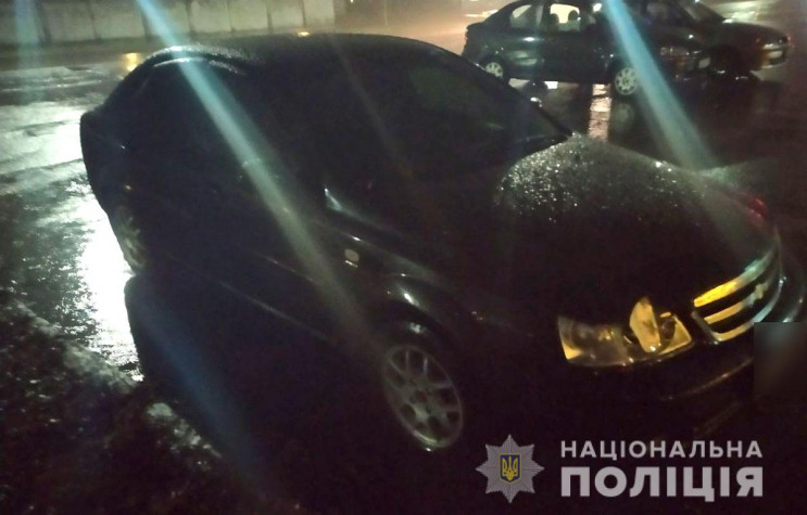 На Полтавщині автівка збила 25-річну жін…