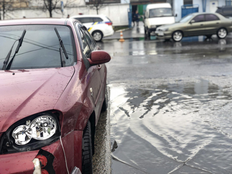 В Бердянске на пешеходном переходе столк…