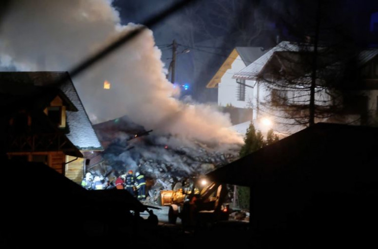 У Польщі вибухнула багатоповерхівка: Всі…