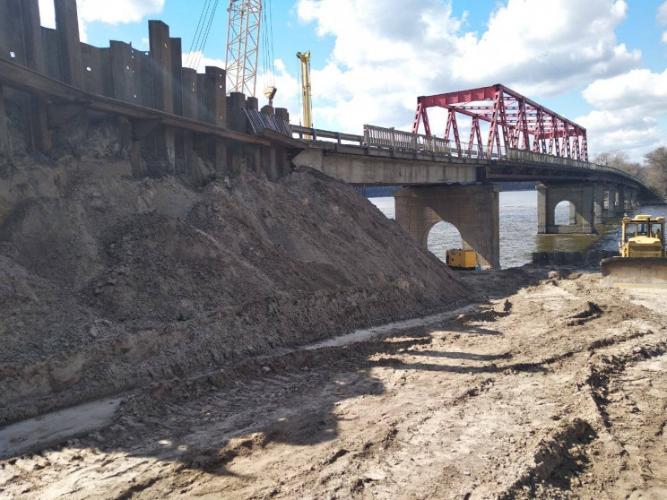 На Полтавщині триває будівництво мосту ч…