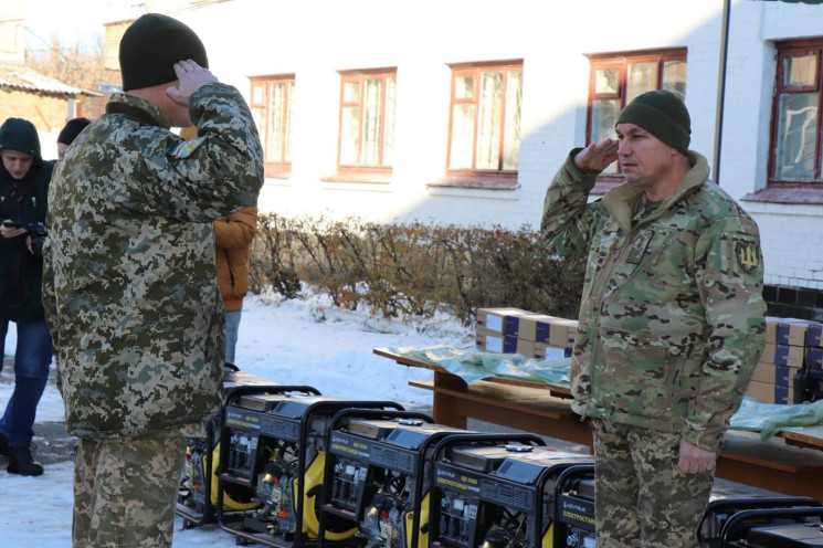 Полтавським військовим вручили нове обла…