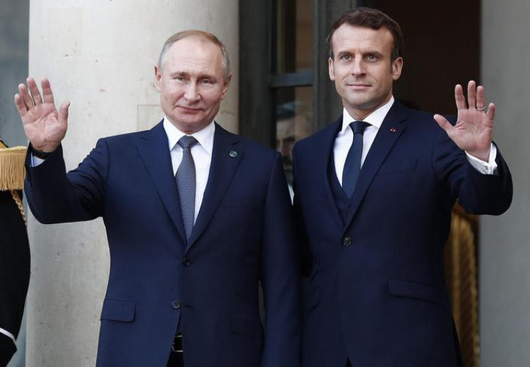 У Парижі стартували перемовини Путіна і…