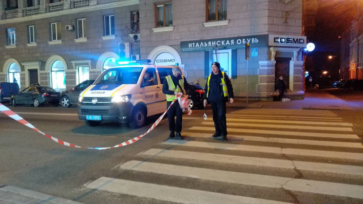 В центре Харькова парень устроил стрельб…