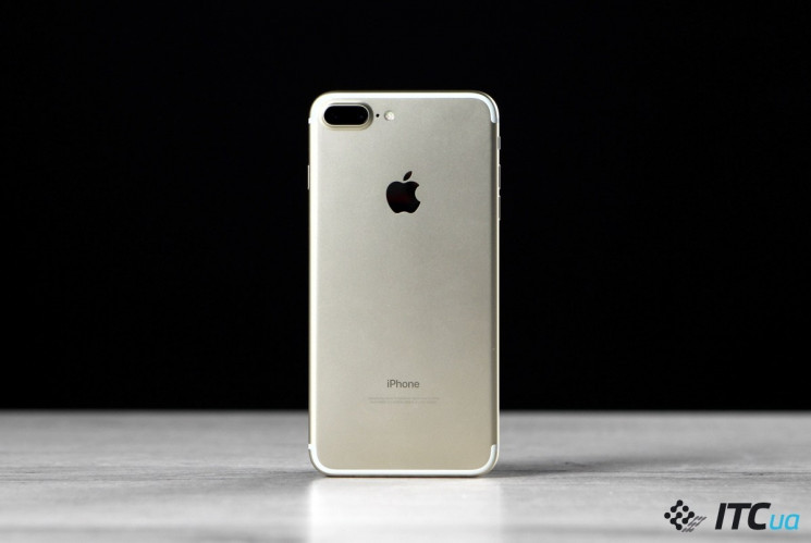 Скільки коштує iPhone 7, та чи варто куп…