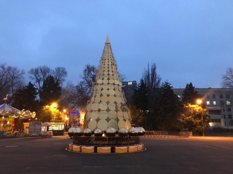 Філатов пояснив, чому у парку Глоби впер…