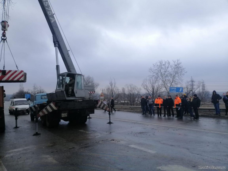 В Харькове открыли для движения транспор…