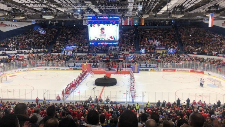 Сборная России опозорилась в матче с Чех…
