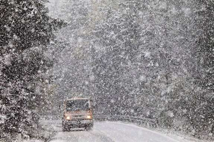 Сніжитиме: На Прикарпатті оголошено штор…