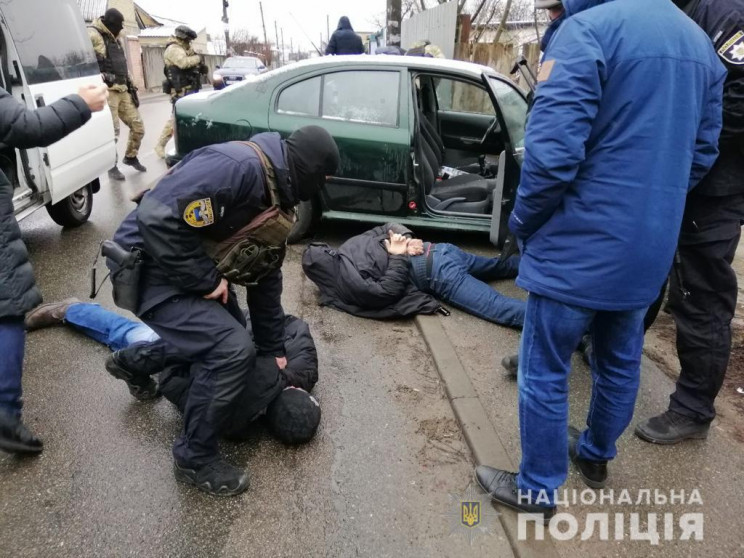 Копи затримали злочинну групу, що напала…