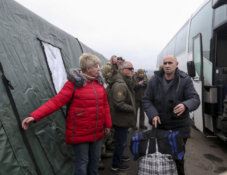 В плену оккупантов остаются бойцы баталь…