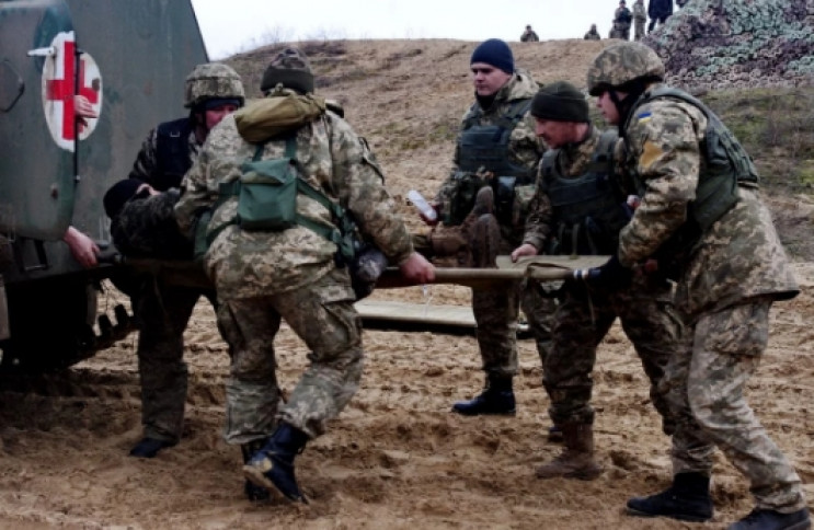 Снайпери бойовиків поцілили в українсько…