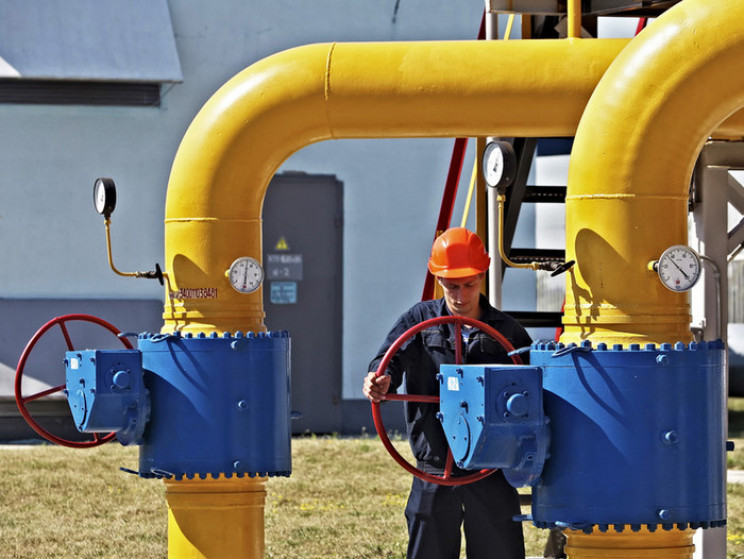 Украина начала транзит газа в Европу по…