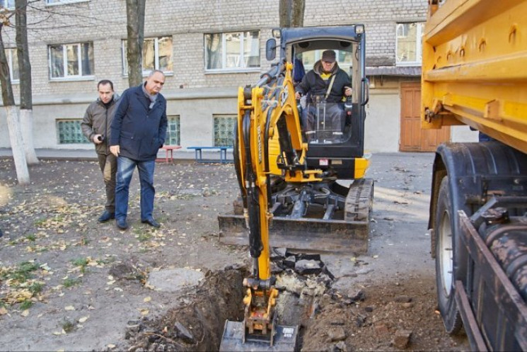 В шести районах Харькова ограничили водо…