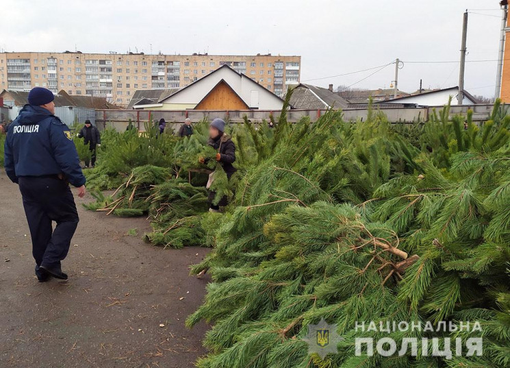 Полиция Полтавщины конфисковала у торгов…