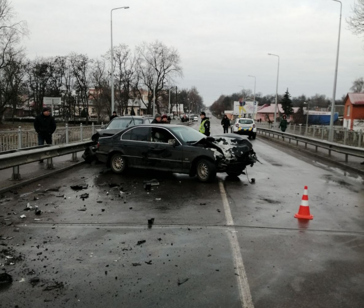 На Полтавщине снова ДТП: Водитель BMW сб…