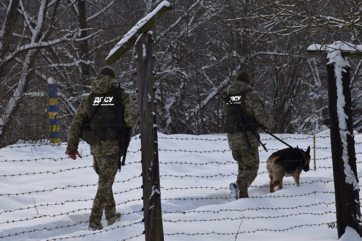 Возле границы со Словакией пограничники…