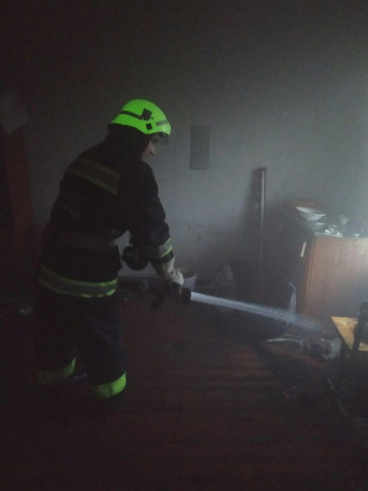 На Кропивниччині вночі горів магазин…