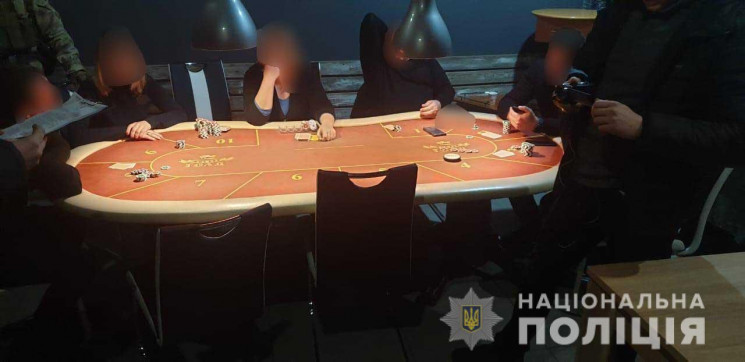 В Сумах поліція оголосила підозру органі…