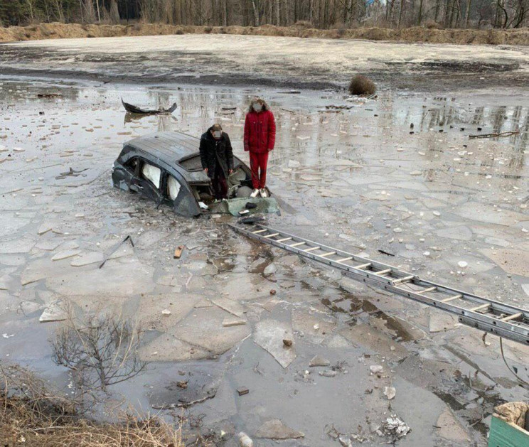 На Полтавщине пьяный водитель утопил авт…