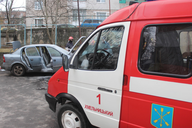 У Хмельницькому загорівся автомобіль…