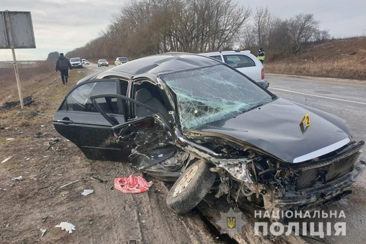 На Тернопільщині зіткнулися дві автівки:…