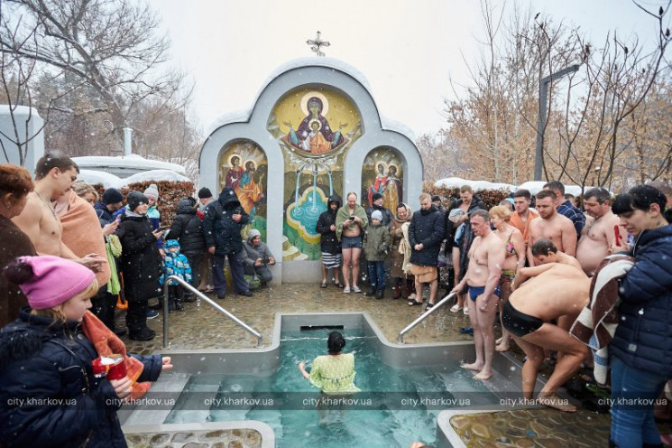 За безпекою харків’ян на Водохреща слідк…