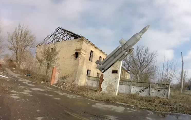 В оккупированном Донецке показали разбит…