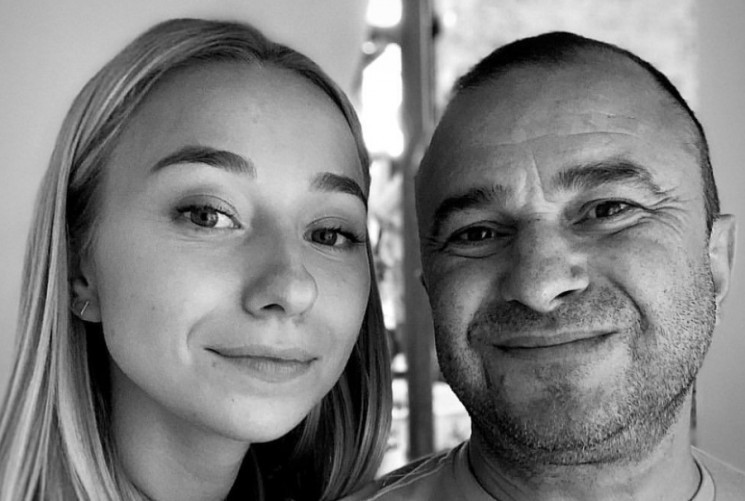 Невеста 54-летнего Виктора Павлика показ…