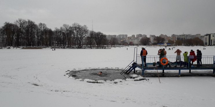 Майже півсотні безпечних місць для купан…