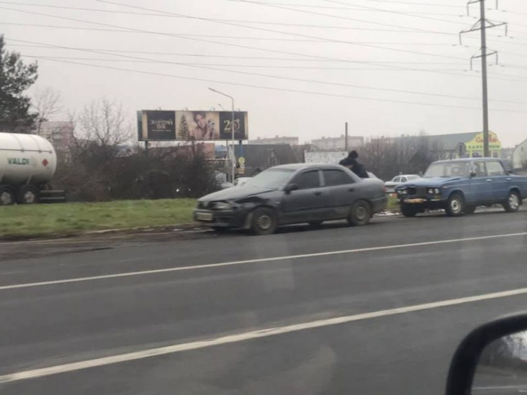 При выезде из Мукачево произошла авария…