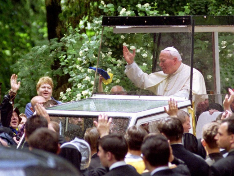 візит Папи Римського Іоанна Павла ІІ до України