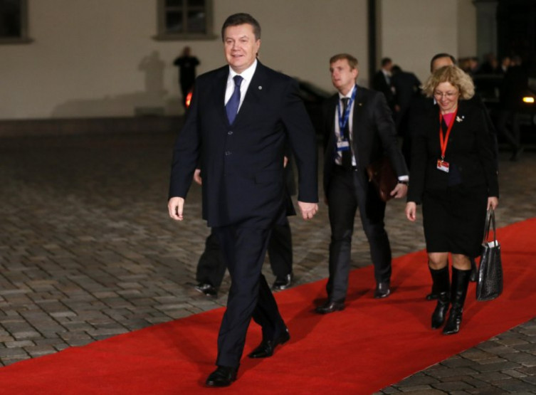 Віктор Янукович із другої спроби таки став президентом