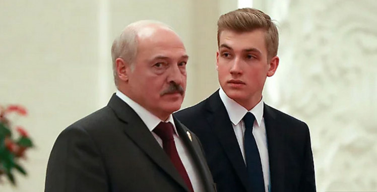 Президент Білорусі з сином