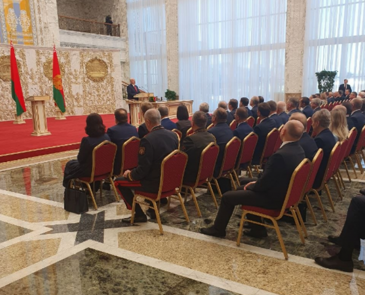 Лукашенко тайно принес присягу президента Беларуси