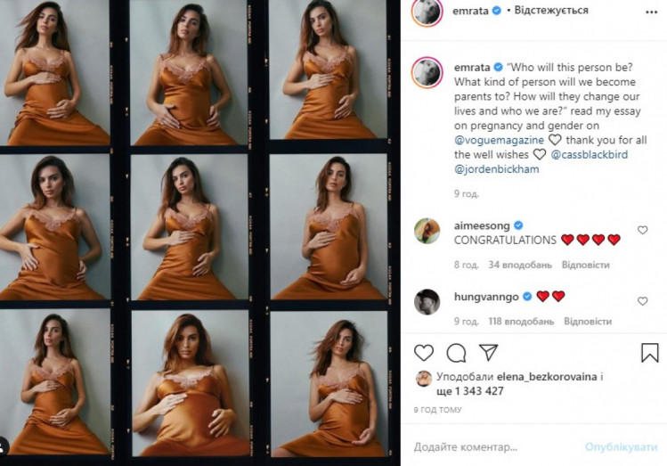 беременная раздевается 