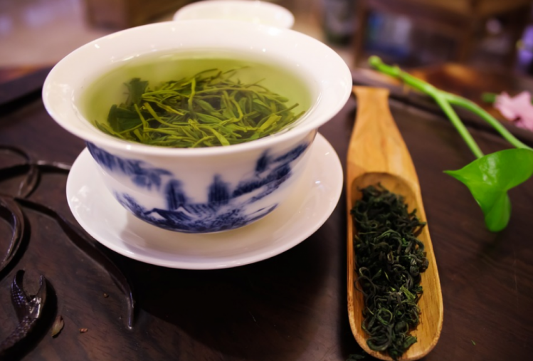 Зелений чай корисний і для кровоносних судин