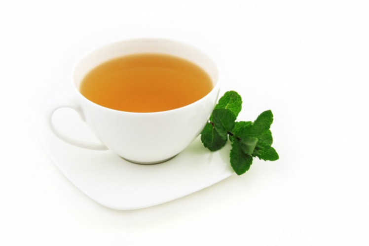 Зеленый чай на ночь употреблять не рекомендуется