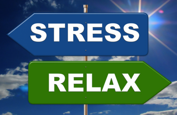 Снять стресс можно при помощи медитации