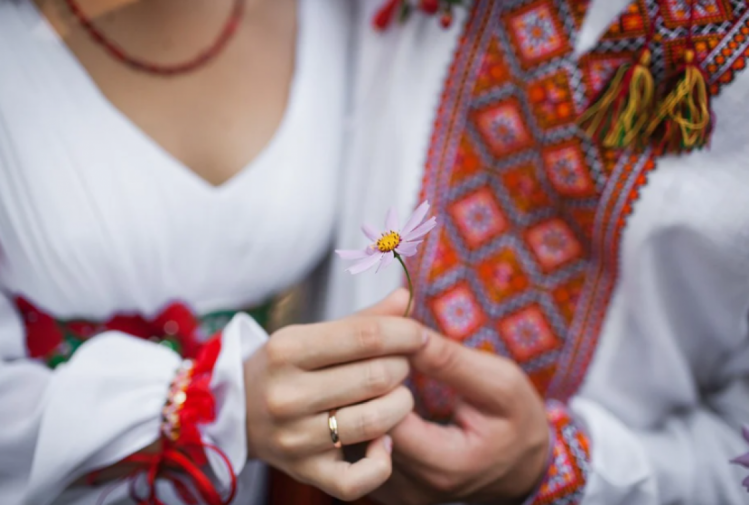 За последний год количество бракосочетаний в Украине уменьшилось на 29% 