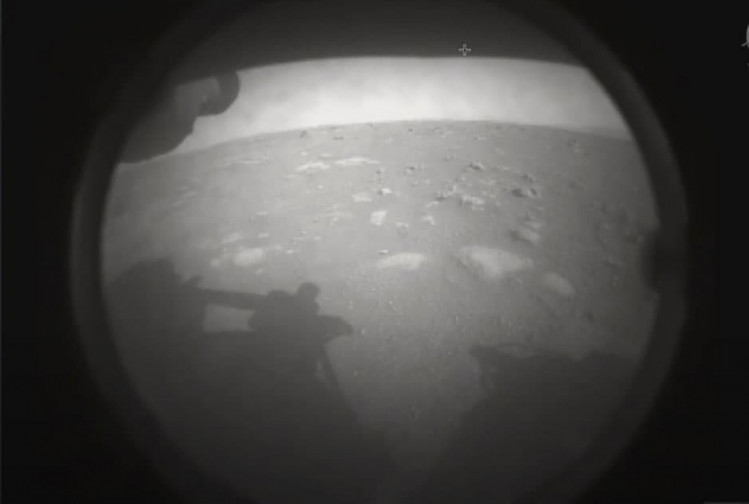 Снимок поверхности Марса, 2021
