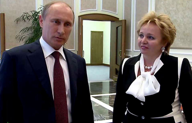 владимир Путин и Людмила Путина сообщают в разводе
