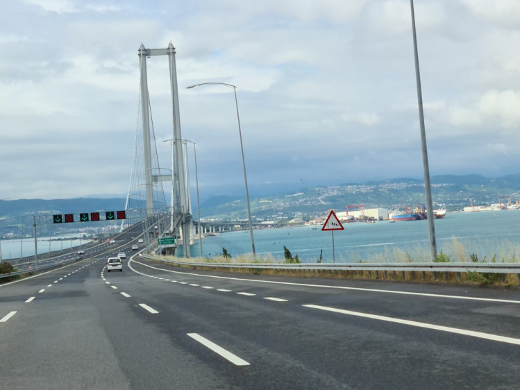 Стамбульский мост