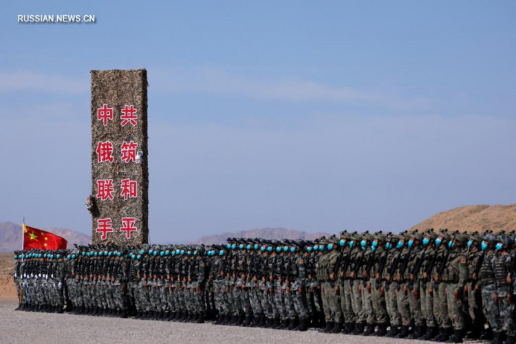 учения вооруженных сил Китая и России под названием & quot; Запад/Взаимодействие-2021 & quot; тривають