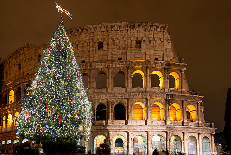 новогодняя елка в Риме