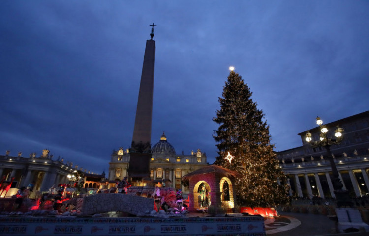 новогодняя елка в Ватикане